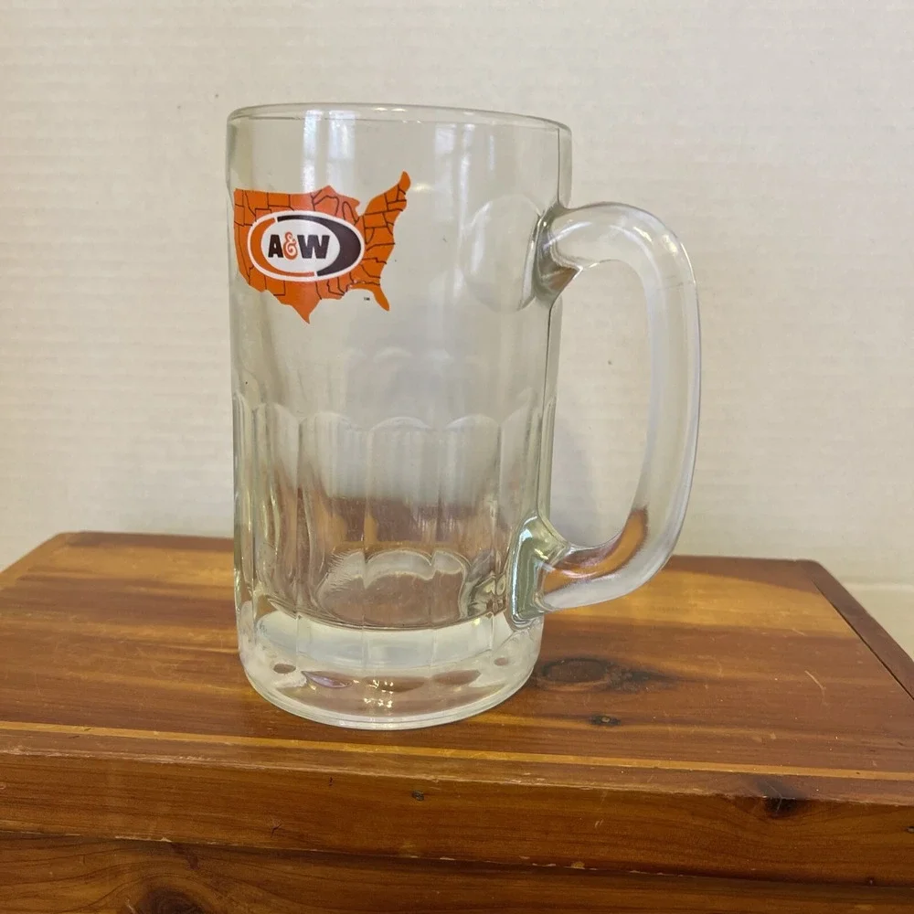 A&W Root‎ Beer Mug Glass USA Map Logo Restaurant Advertising Collectible